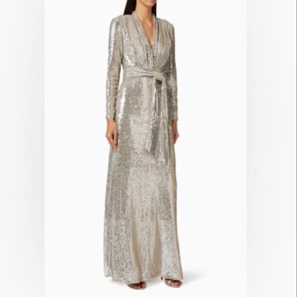 Badgley Mischka Silver Plunge Sequin Column Gown Size 8 Altered